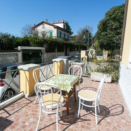 Appartement N050 - Numana, Trilocale In Centro Con Portico E Posto Auto Extérieur photo